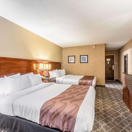 Quality Inn & Suites Brainerd Buitenkant foto