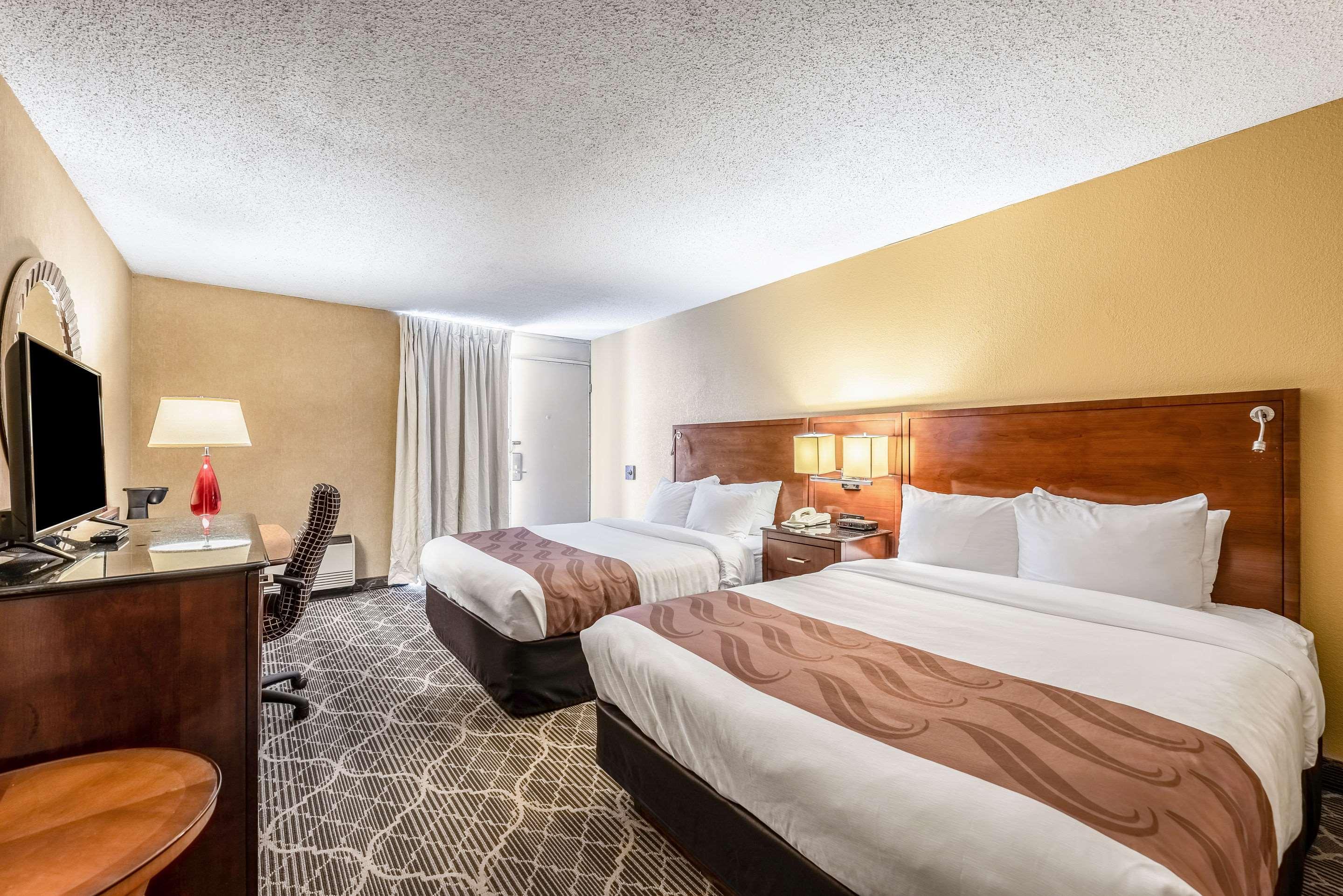 Quality Inn & Suites Brainerd Buitenkant foto