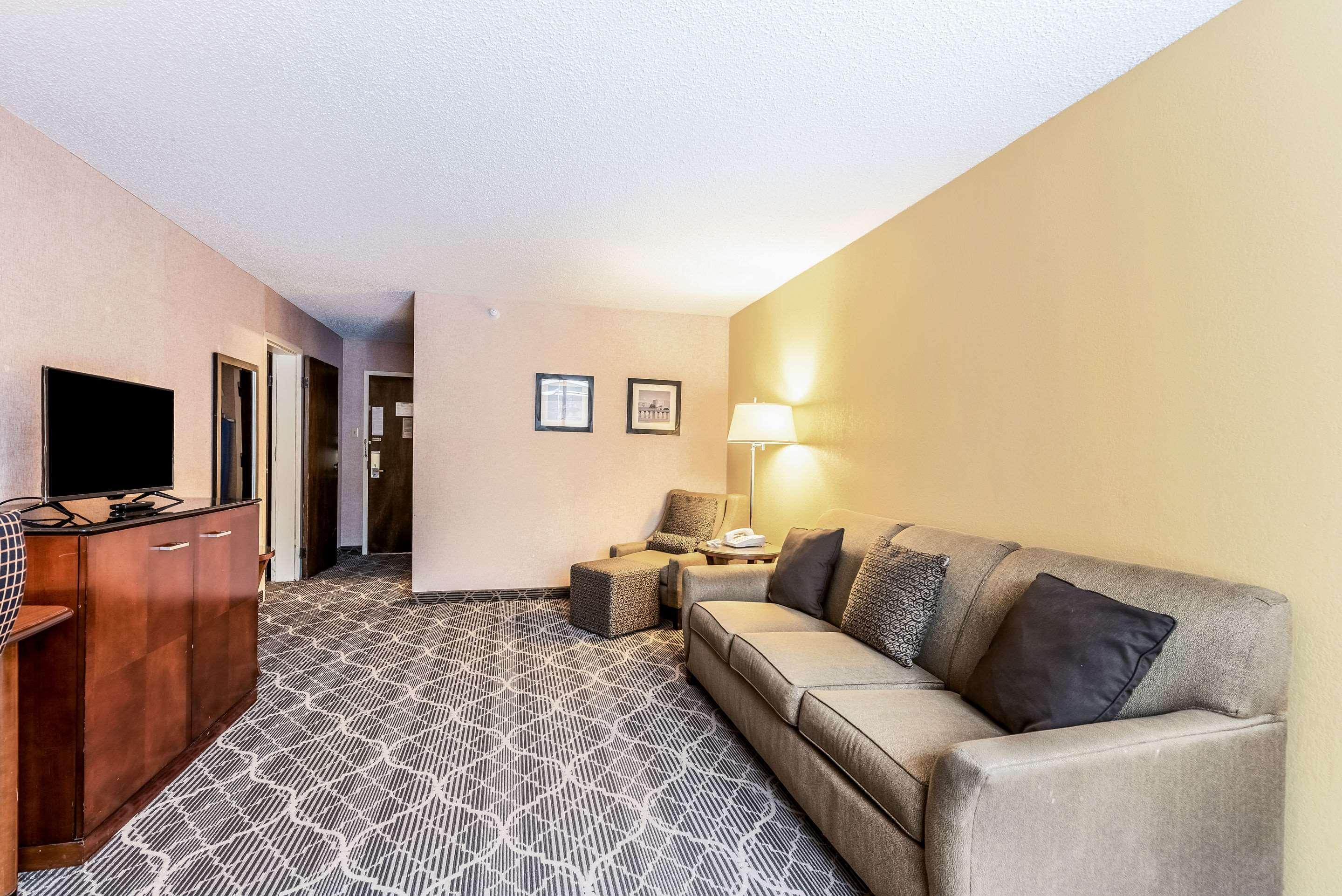 Quality Inn & Suites Brainerd Buitenkant foto