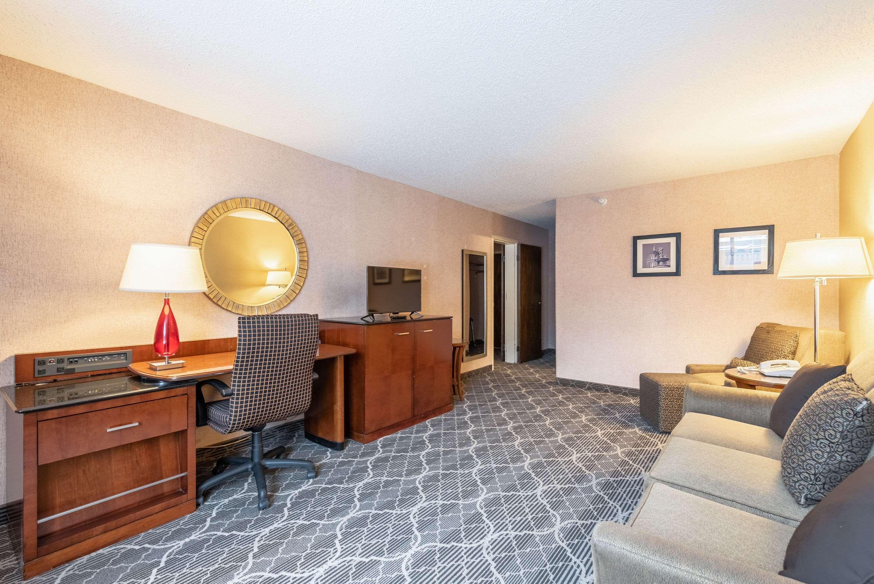 Quality Inn & Suites Brainerd Buitenkant foto